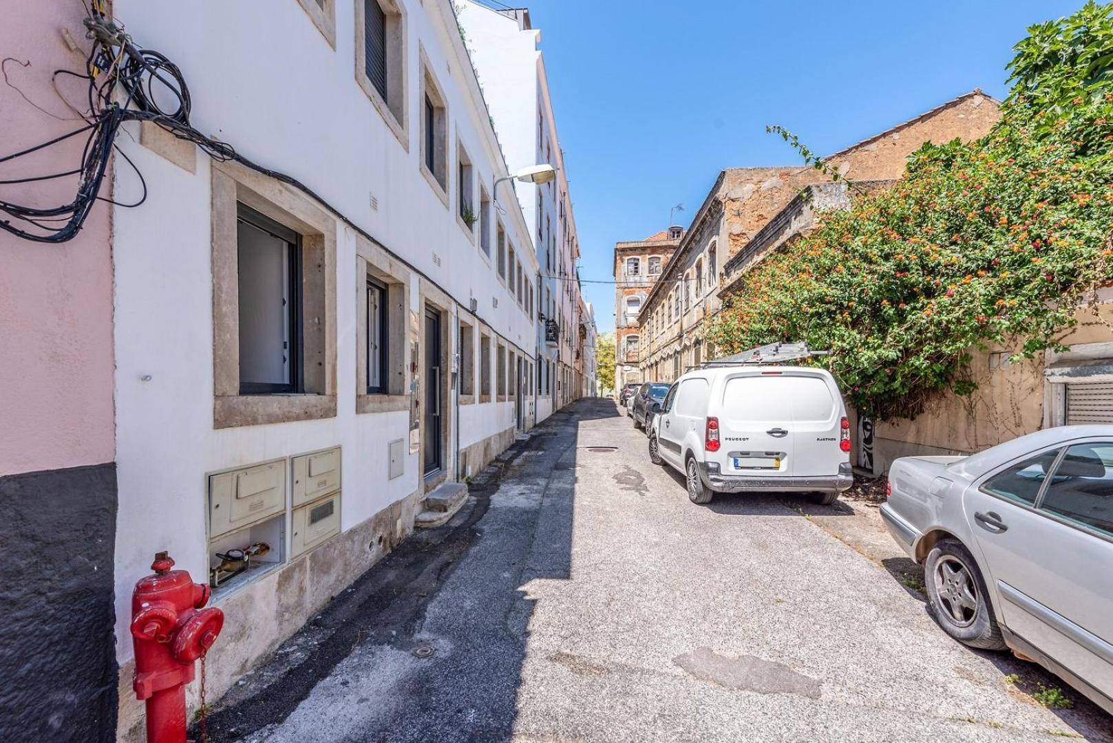 Guestready - Minimalist Studio In Downtown Lisbon Apartment Exterior photo